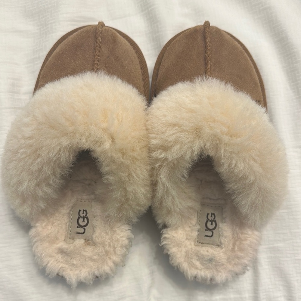 UGG Brown and Cream Slippers with Plush Lining and Soft Sole